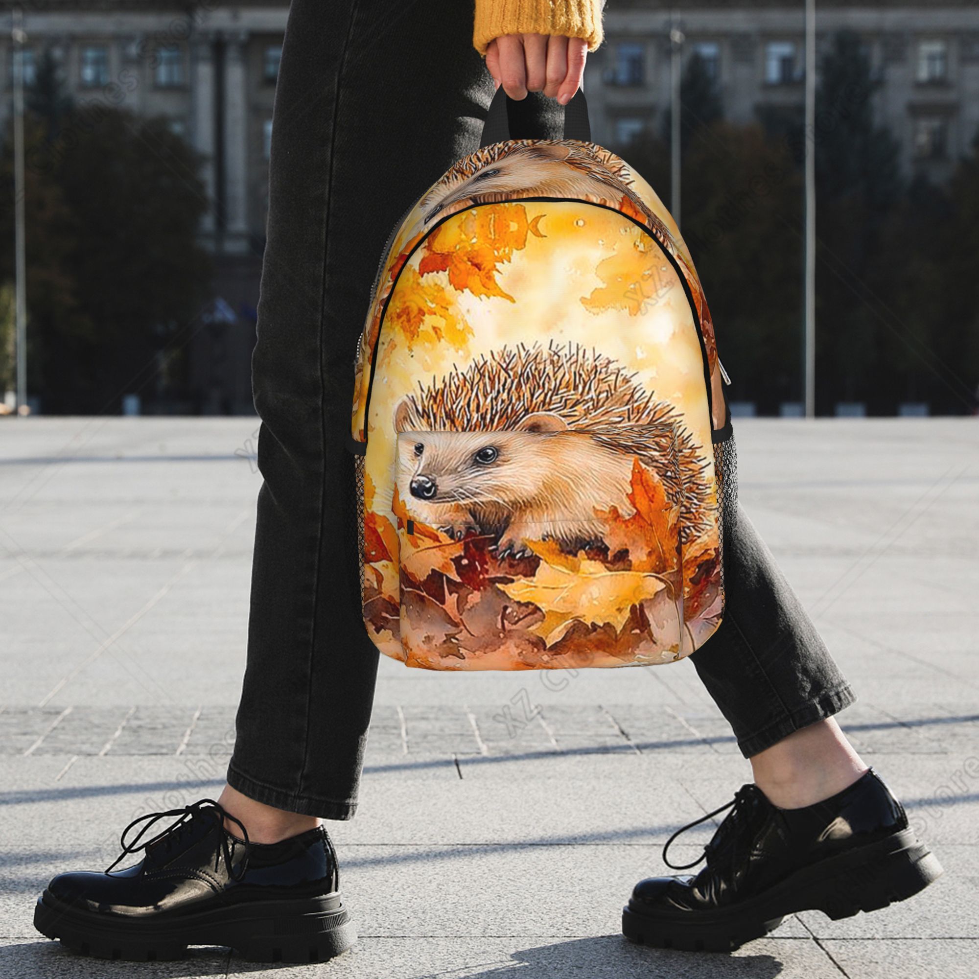 Hedgehogs Autumn Leaves Design - Women Bags Designer Sale recension och pris